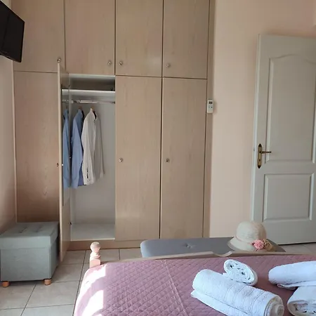 Dimitra's Great View *