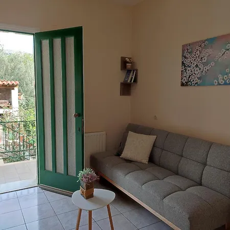 Apartment Dimitra's Great View Dilinata